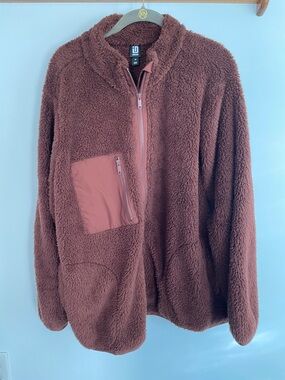 Ideology Plush Sherpa Jacket in Brown